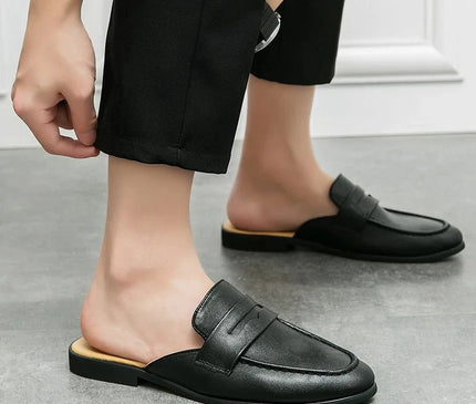 mules-marron-design-minimaliste-semi-ouvert