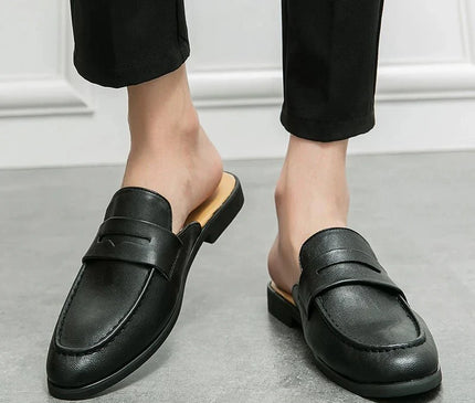 mules-marron-design-minimaliste-semi-ouvert