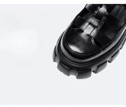sandales-noires-semelle-chunky-brides-croisees