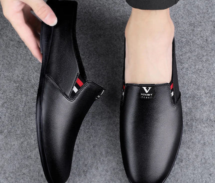 mocassin-noir-urbain-a-ouverture-elastique