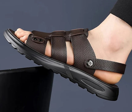sandales-ouvertes-homme-design-robuste-classique