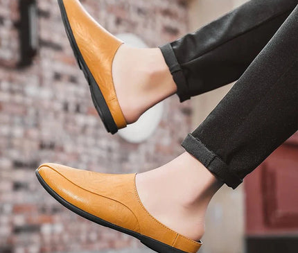 mule-noire-minimaliste-ouverte-a-l-arriere
