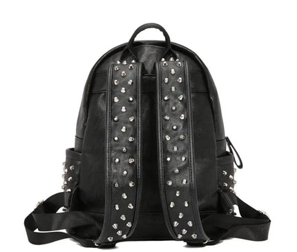 sac-a-dos-urbain-noir-avec-texture-crocodile-clous-metalliques