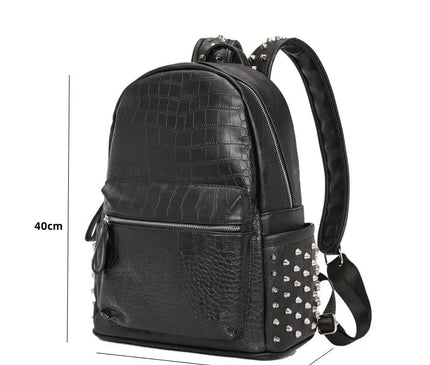 sac-a-dos-urbain-noir-avec-texture-crocodile-clous-metalliques