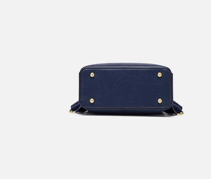 sac-a-dos-bleu-blanc-detail-abeille-doree