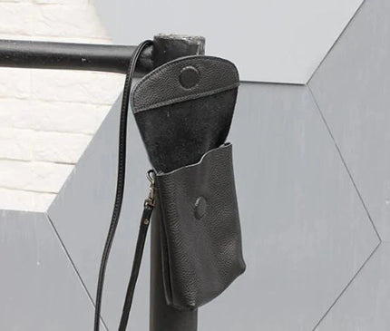 sac-a-dos-noir-souple-pochette