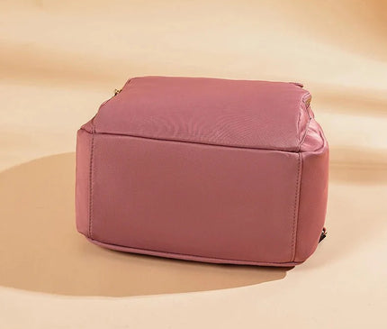 sac-a-dos-moderne-poches-multiples-fermeture-securisee