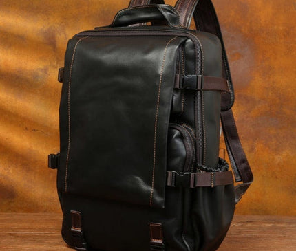sac-dos-noir-minimaliste-poches-multiples-robuste