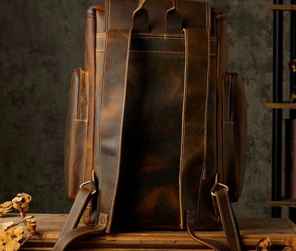sac-utilitaire-noir-poches-multiples-design-epure