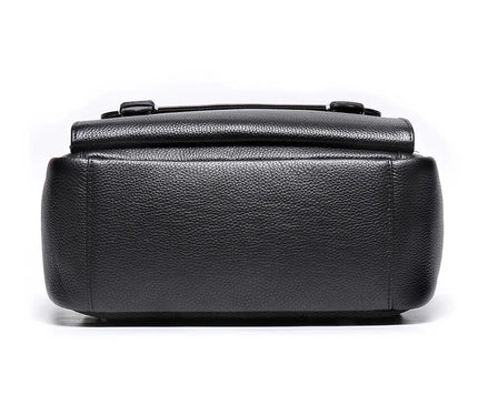 sac-a-dos-noir-structure-avec-compartiment-special-portable