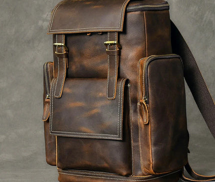 sac-a-dos-structure-noir-details-contrastants