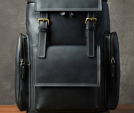 sac-a-dos-structure-noir-details-contrastants