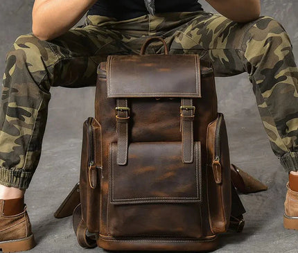 sac-a-dos-structure-noir-details-contrastants