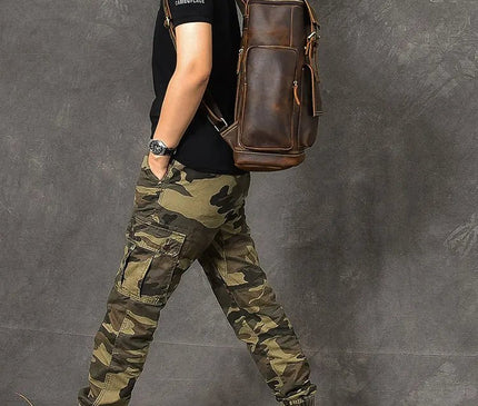 sac-a-dos-structure-noir-details-contrastants