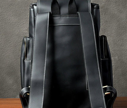 sac-a-dos-structure-noir-details-contrastants
