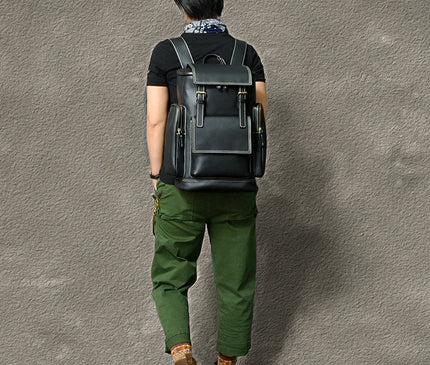 sac-a-dos-structure-noir-details-contrastants