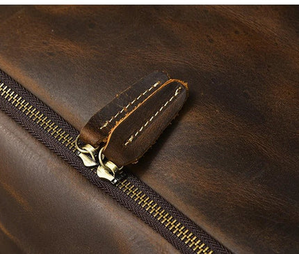 sac-a-dos-structure-noir-details-contrastants