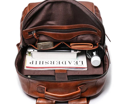sac-a-dos-structure-marron-fermeture-zippee-grande-poche-frontale