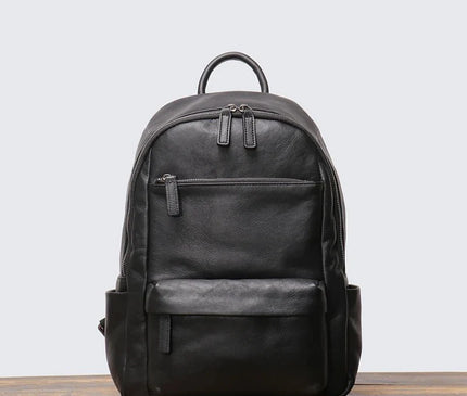 sac-a-dos-noir-minimaliste-poches-laterales