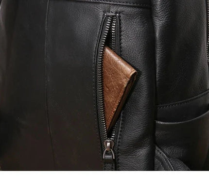 sac-a-dos-noir-minimaliste-poches-laterales