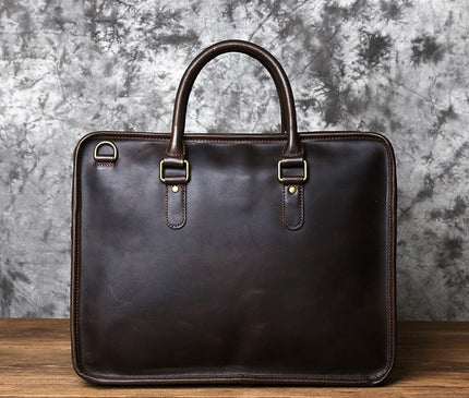 sac-noir-structure-details-dores-usage-quotidien