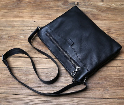 sac-bandouliere-noir-rectangulaire-avec-poche-zipped