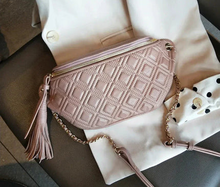 sac-banane-bleu-matelasse-zip-dore-pompon