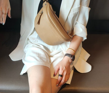 sac-banane-compact-blanc-marron-bretelles-ajustables