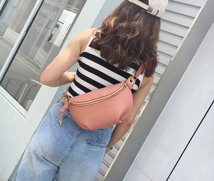 sac-banane-rose-pastel-details-dores