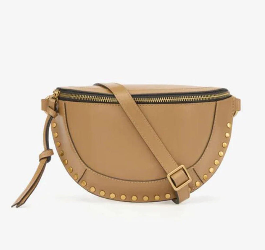 sac-banane-semi-circulaire-rivets-dores-bandouliere-ajustable