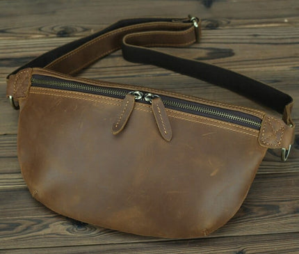 sac-banane-noir-bandouliere-ajustable-moderne