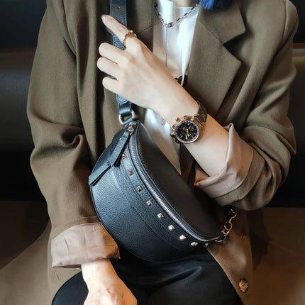 sac-banane-noir-cloute-sangle-reglable