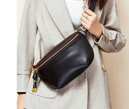 sac-banane-rose-pastel-chaine-doree