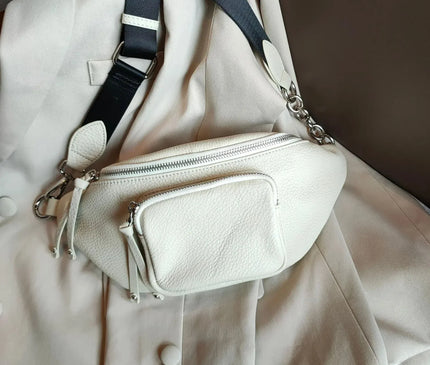 petit-sac-banane-noir-poche-frontale-compact-moderne