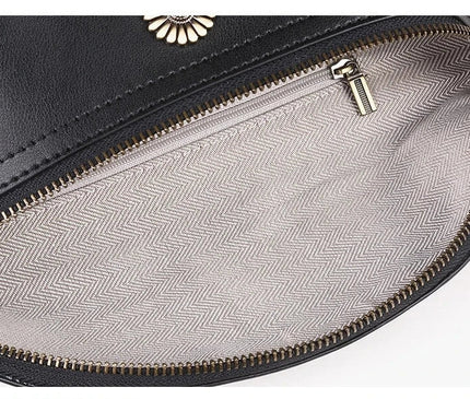 sac-banane-noir-ornement-floral-sangle-reglable