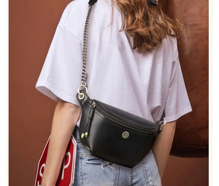 sac-banane-noir-ornement-floral-sangle-reglable