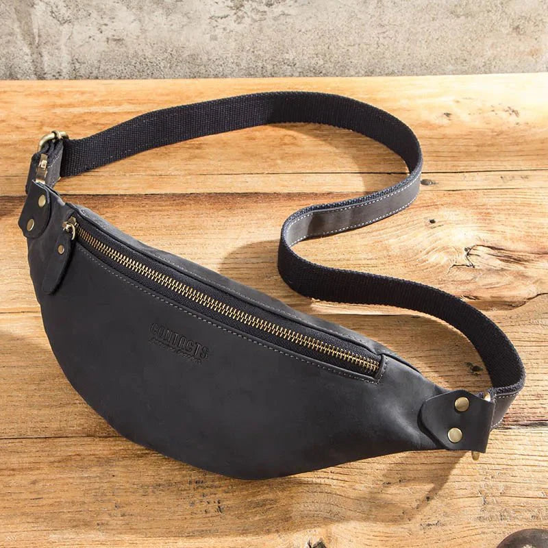 sac-banane-patine-forme-arrondie-sangle-ajustable