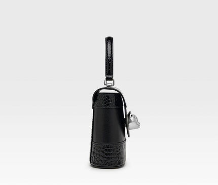 sac-a-main-noir-compact-detail-tete-chat