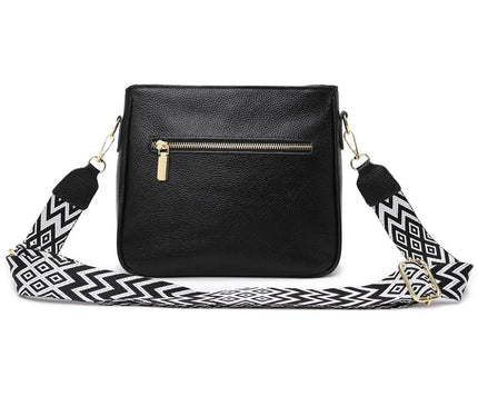 sac-rectangulaire-noir-bandouliere-tissee