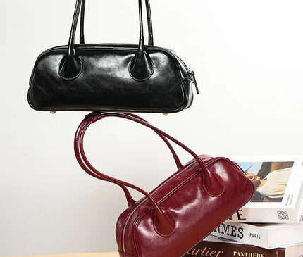 sac-a-main-noir-structure-longue