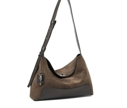 sac-hobo-arrondi-avec-details-metalliques