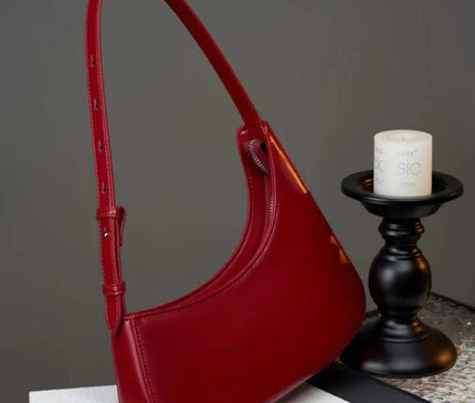 sac-hobo-noir-minimaliste-avec-bandouliere-a-noeud