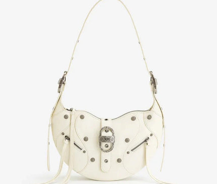 sac-bandouliere-semi-circulaire-noir-details-metalliques-rock