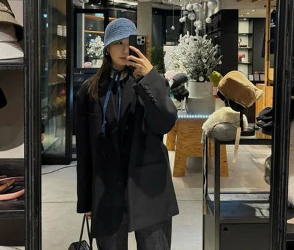 sac-structure-bordeaux-silhouette-allongee-minimaliste