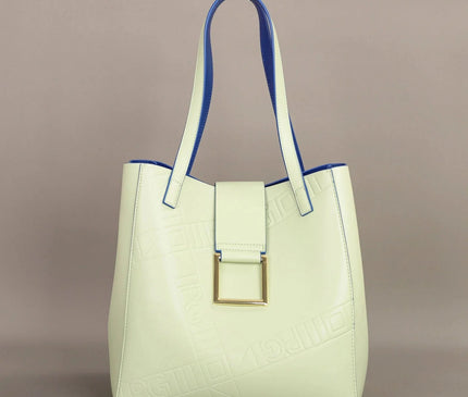 sac-rectangulaire-texture-tressee-boucle-doree