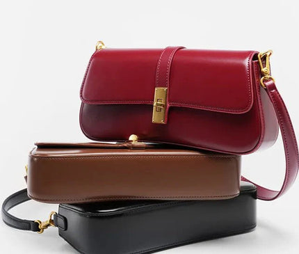 sac-rectangulaire-fermoir-dore-bandouliere-amovible
