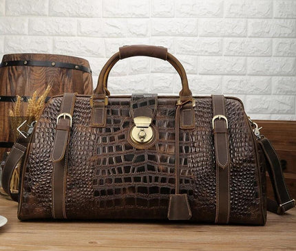 sac-de-voyage-vintage-motif-crocodile
