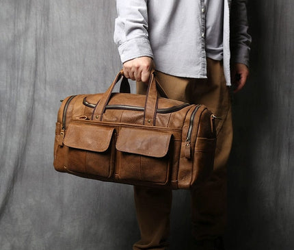 sac-de-voyage-marron-avec-poches-a-rabat