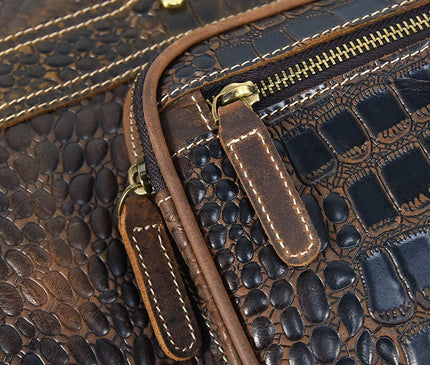 sac-de-voyage-vintage-motif-crocodile