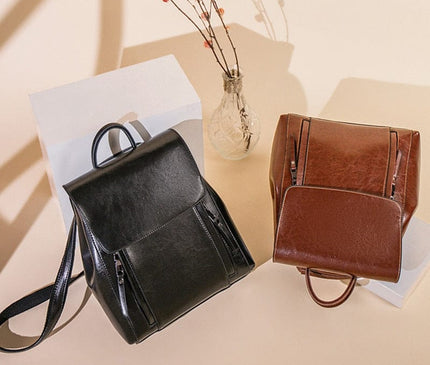 sac-a-dos-marron-rouge-structure-rabat-poches-zippees